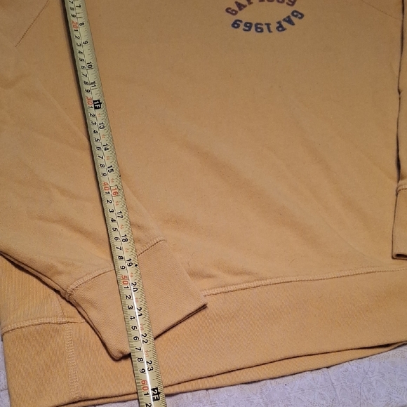 GAP Women's Mustard Crew Neck Sweater - Picture 8 of 8